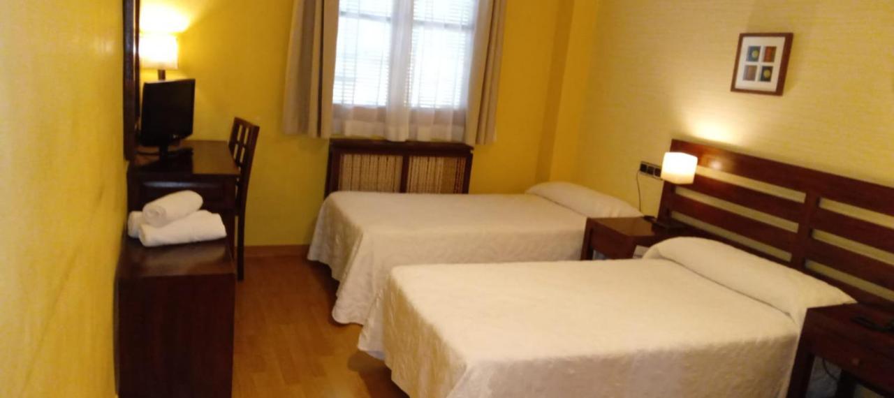 Hotel De Montana Rubielos Rubielos de Mora Kültér fotó